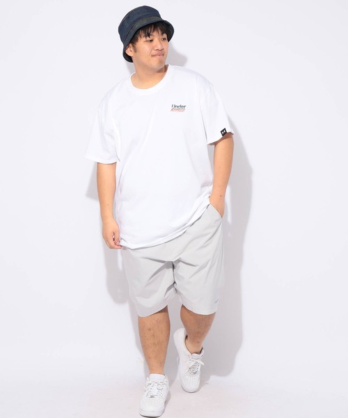 UNDER ARMOUR(アンダーアーマー)の「Tシャツ 半袖 HW COTTON GRAPHIC SS メンズ 大きいサイズ LOOSE ヘビーウエイト グラフィックロゴ クルーネック カットソー UNDER ARMOUR (アンダーアーマー)(Tシャツ/カットソー・メンズ・ホワイト/ブラック・3XL/4XL/5XL)」の12枚目の写真