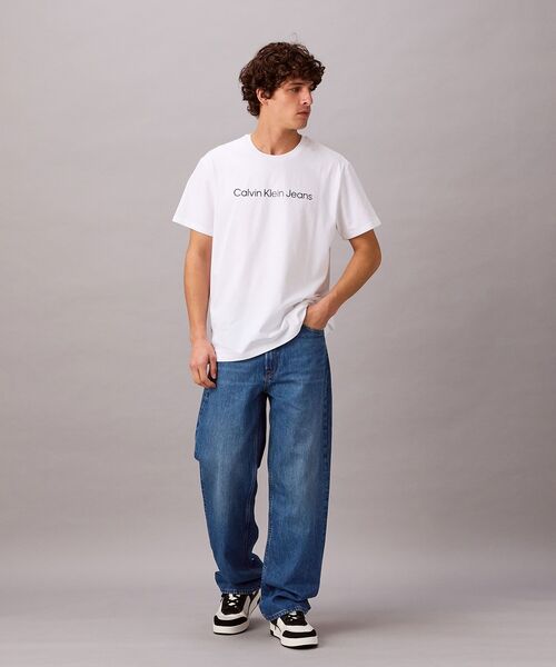 Calvin Klein(カルバン・クライン)の「【ユニセックス】ロゴショートスリーブTシャツ(Tシャツ/カットソー・メンズ・ホワイト/ブルー/ブラック・XL/S/M/L)」の5枚目の写真