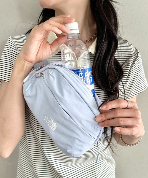THE NORTH FACE（ザノースフェイス）の「【国内未発売】THE NORTH FACE(ザ・ノースフェイス)/ボディバッグ ウエストポーチ ヒップサック ロゴプリント/LINDEN HIP SACK（ボディバッグ/ウエストポーチ・レディース・ブラック/クリーム/ライトブルー・FREE）」の12枚目の写真