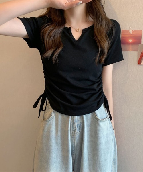 SallyLunn(サリーラン)の「サイドシャーリングキーネックTシャツ(Tシャツ/カットソー・レディース・ピンク/ホワイト/ブラック・LARGE/MEDIUM)」の7枚目の写真
