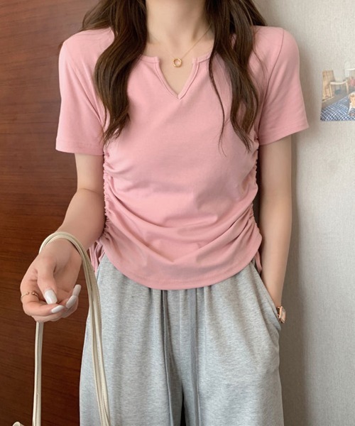 SallyLunn(サリーラン)の「サイドシャーリングキーネックTシャツ(Tシャツ/カットソー・レディース・ピンク/ホワイト/ブラック・LARGE/MEDIUM)」の9枚目の写真