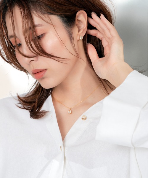 Jewel closet by L&Co.(ジュエルクローゼットバイエルアンドコー)の「K18 カラーストーン ピアス(ピアス(両耳用)・レディース・イエローゴールド・FREE)」の6枚目の写真