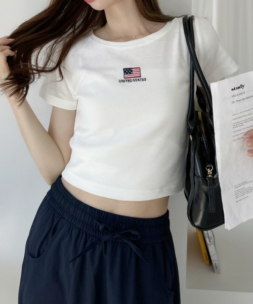 Ada.(エイダ)の「国旗刺繍 半袖 クロップド Tシャツ(Tシャツ/カットソー・レディース・ブラック/オフホワイト/グレー/ネイビー・FREE)」の16枚目の写真