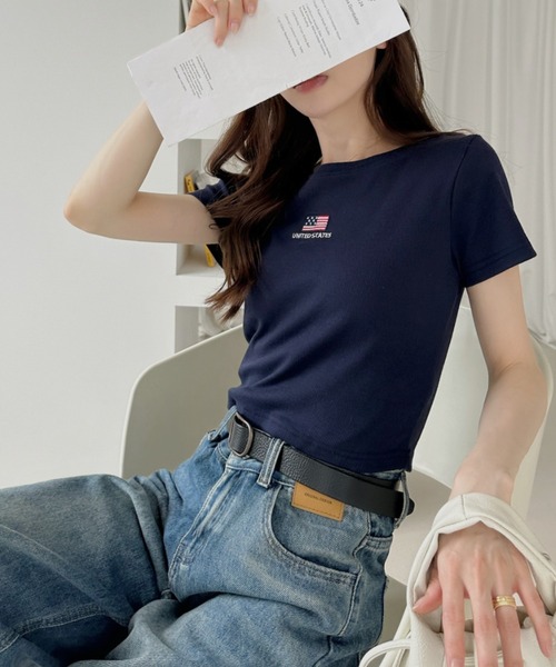 Ada.(エイダ)の「国旗刺繍 半袖 クロップド Tシャツ(Tシャツ/カットソー・レディース・ブラック/オフホワイト/グレー/ネイビー・FREE)」の15枚目の写真
