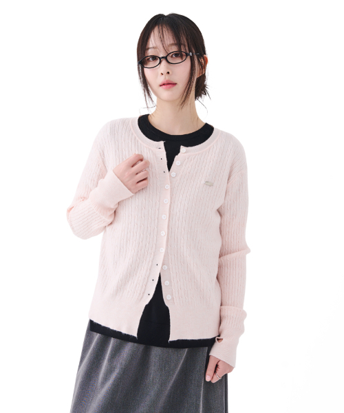 FDR（エフディーアール）の「Essential Pearl Soft Cardigan_7 Color（カーディガン/ボレロ・レディース・ネイビー/オートミール/ブラック/ワイン/スカイブルー/ライトピンク/アッシュグレー・FREE）」の17枚目の写真