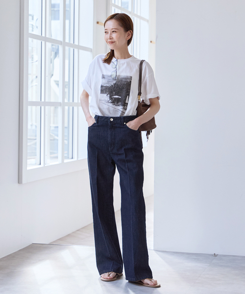 U by SPICK&SPAN(ユーバイスピックアンドスパン)の「《WEB限定 / 追加》ハイライズストレートデニム(デニムパンツ・レディース・ネイビー/ブルー・38/36)」の6枚目の写真