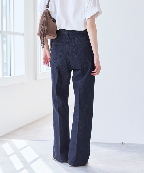 U by SPICK&SPAN(ユーバイスピックアンドスパン)の「《WEB限定 / 追加》ハイライズストレートデニム(デニムパンツ・レディース・ネイビー/ブルー・38/36)」の10枚目の写真