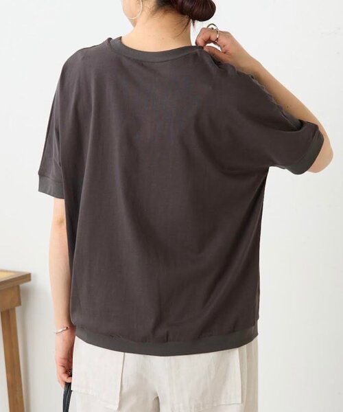 BEARDSLEY(ビアズリー)の「エンブロイダリーTシャツ(Tシャツ/カットソー・レディース・ダークグレー・FREE)」の18枚目の写真