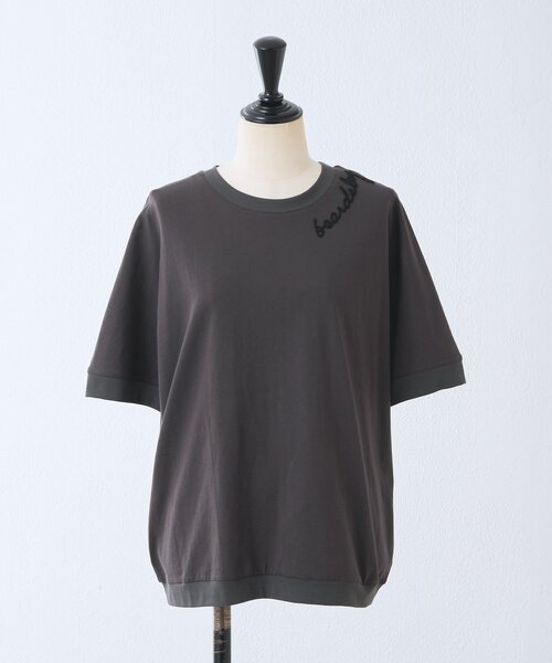 BEARDSLEY(ビアズリー)の「エンブロイダリーTシャツ(Tシャツ/カットソー・レディース・ダークグレー・FREE)」の10枚目の写真