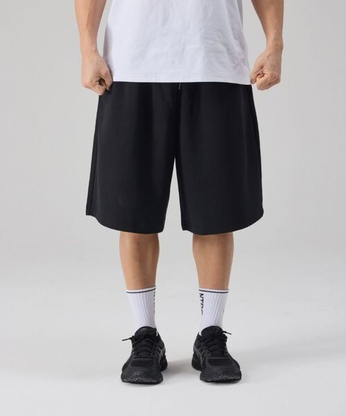 NTBC(エヌティービーシー)の「ヘビーコットンワイドフィットバミューダパンツ_2COLOR(その他パンツ・レディース・ブラック/ライトグレー・MEDIUM/LARGE/X-LARGE)」の12枚目の写真