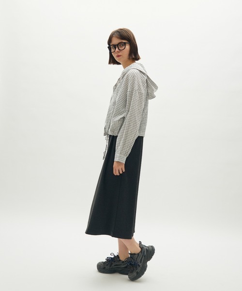 full/fill.(フルフィル)の「check hoodie short blouse / チェックフーディーショートブラウス(シャツ/ブラウス・レディース・ブラック/ホワイト・FREE)」の12枚目の写真