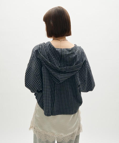full/fill.(フルフィル)の「check hoodie short blouse / チェックフーディーショートブラウス(シャツ/ブラウス・レディース・ブラック/ホワイト・FREE)」の18枚目の写真