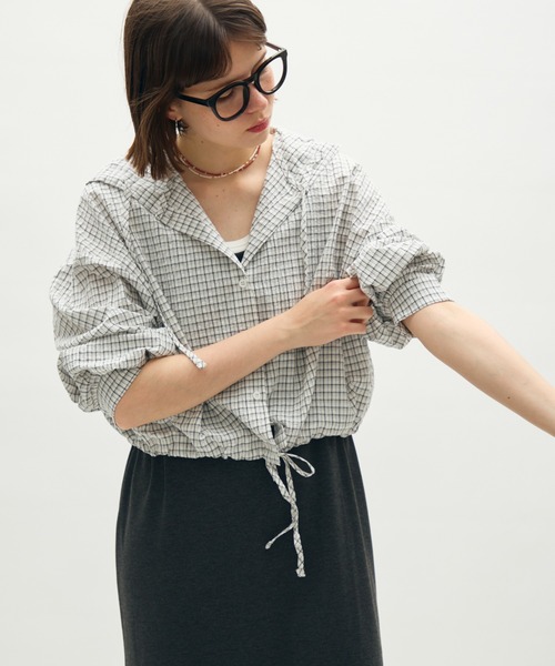 full/fill.(フルフィル)の「check hoodie short blouse / チェックフーディーショートブラウス(シャツ/ブラウス・レディース・ブラック/ホワイト・FREE)」の4枚目の写真