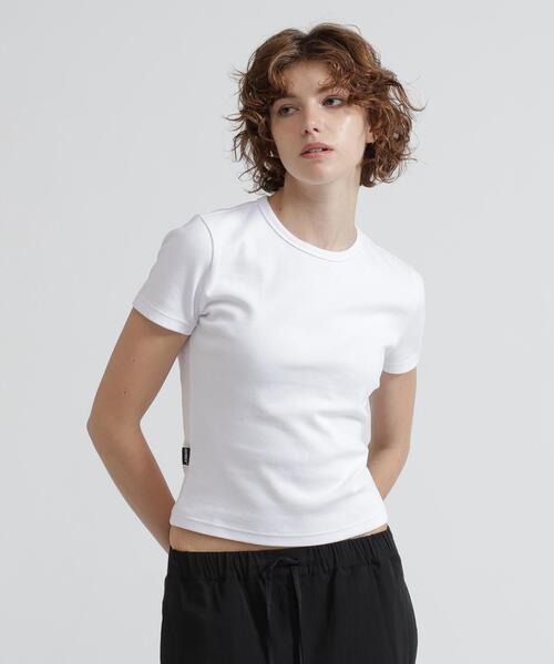 AVIREX(アヴィレックス)の「《DAILY/WOMAN》 S/S CREW NECK T-SHIRT(Tシャツ/カットソー・レディース・ホワイト/ブラック・M/S)」の2枚目の写真