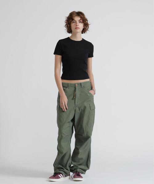 AVIREX(アヴィレックス)の「《DAILY/WOMAN》 S/S CREW NECK T-SHIRT(Tシャツ/カットソー・レディース・ホワイト/ブラック・M/S)」の5枚目の写真