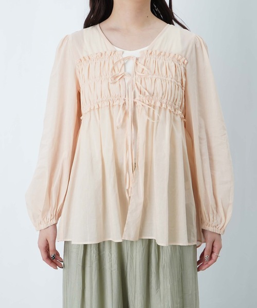 LUCA/LADY LUCK LUCA(ルカ/レディラックルカ)の「LC/LLL シャーリングブラウス(シャツ/ブラウス・レディース・オフホワイト/ベージュ・FREE)」の18枚目の写真