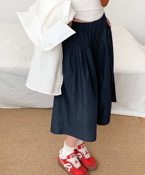 Vipoa(ヴィポア)の「シンプルワイドハーフパンツ(その他パンツ・レディース・ホワイト/ネイビー・FREE)」の7枚目の写真