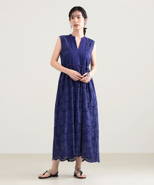 Demi-Luxe BEAMS（デミルクス ビームス）の「ne Quittez pas / ボイル ドット ノースリーブ ワンピース〈RED、ROYAL〉（ワンピース・レディース・レッド/ブルー系その他3・MEDIUM）」の2枚目の写真