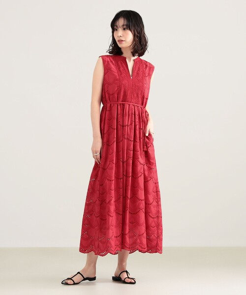 Demi-Luxe BEAMS（デミルクス ビームス）の「ne Quittez pas / ボイル ドット ノースリーブ ワンピース〈RED、ROYAL〉（ワンピース・レディース・レッド/ブルー系その他3・MEDIUM）」の5枚目の写真