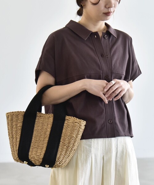 quaranciel(カランシエル)の「quaranciel:〈接触冷感/洗濯機可能〉天竺 フレンチスリーブ シャツ カットソー(Tシャツ/カットソー・レディース・ベージュ/ブラウン/ブラック/オフホワイト・ONE SIZE)」の3枚目の写真