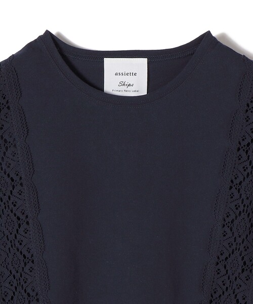 SHIPS(シップス)の「【SHIPS別注】assiette: 〈手洗い可能〉レース コンビ フレンチ スリーブ(Tシャツ/カットソー・レディース・ネイビー/オフホワイト・ONE SIZE)」の5枚目の写真