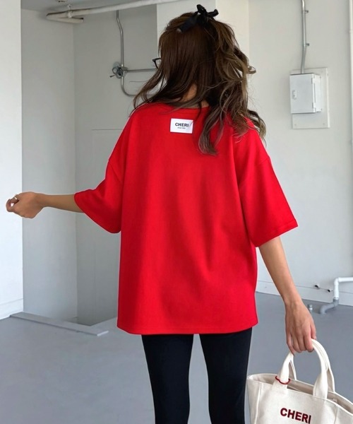 CHERI since1985(シェリ)の「オーバーサイズデイリーハグtee(Tシャツ/カットソー・レディース・レッド/ホワイト/ブラック・FREE)」の10枚目の写真