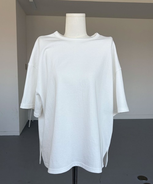 CHERI since1985(シェリ)の「オーバーサイズデイリーハグtee(Tシャツ/カットソー・レディース・レッド/ホワイト/ブラック・FREE)」の11枚目の写真