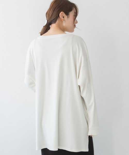 MARAI(マーライ)の「ドルマンスリーブテールカットロングカットソー(Tシャツ/カットソー・レディース・ブラック/グレイッシュベージュ/オフホワイト/ピンクベージュ・フリー)」の12枚目の写真