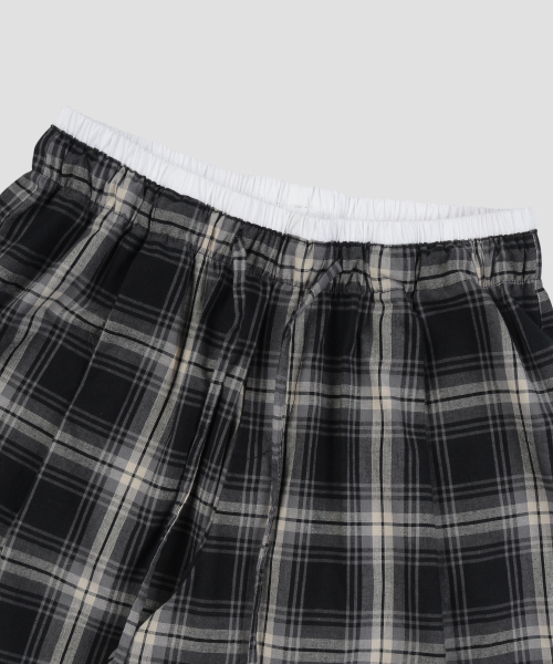Verdnt（バーダント）の「チェックレイヤードワンタックワイドパンツ[ブラック]（その他パンツ・レディース・その他・SMALL/MEDIUM）」の7枚目の写真