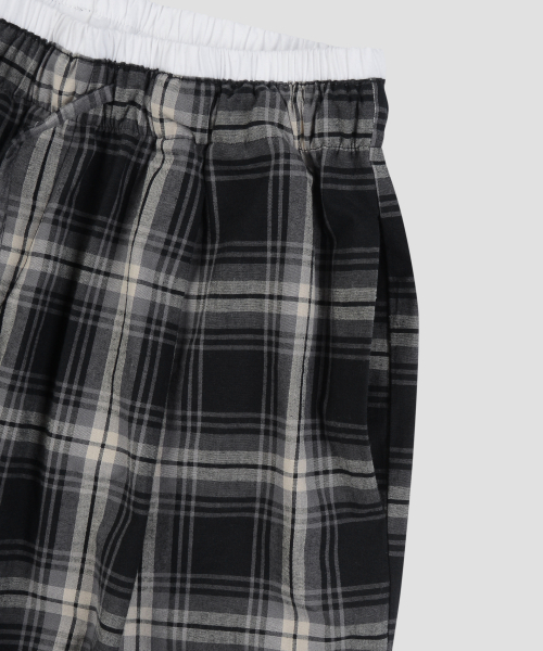 Verdnt（バーダント）の「チェックレイヤードワンタックワイドパンツ[ブラック]（その他パンツ・レディース・その他・SMALL/MEDIUM）」の9枚目の写真