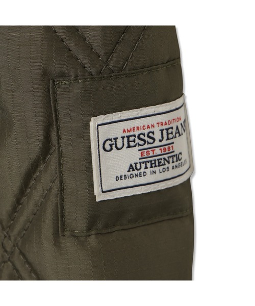 GUESS JEANS（ゲスジーンズ）の「GUESS JEANS Quilted Nylon Hoodie ジャケット キルティングジャケット（その他アウター・メンズ・ブラック/カーキ・SMALL/MEDIUM/LARGE/X-LARGE/XX-LARGE）」の12枚目の写真