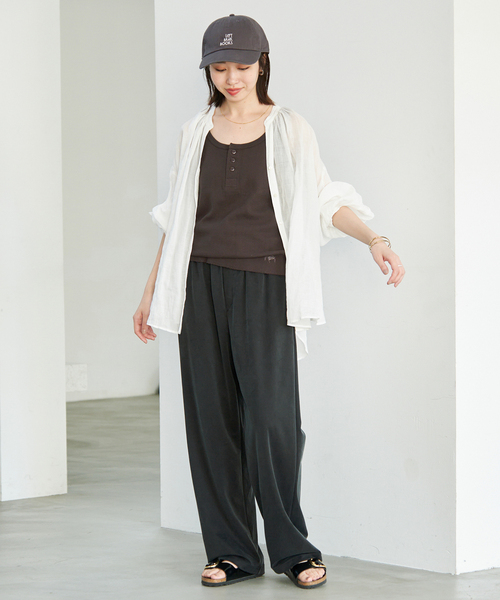 SLOBE IENA(スローブイエナ)の「FAITH/フェイス SLOBE別注 サーマルタンク(タンクトップ・レディース・サックスブルー/ピンク/ブラック系その他/ライトグレー・FREE)」の11枚目の写真