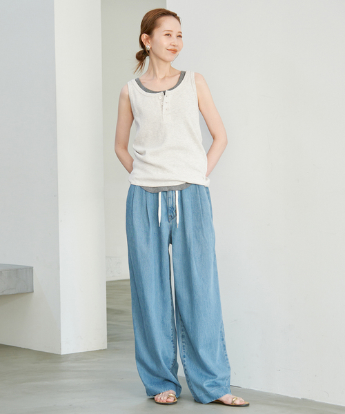 SLOBE IENA(スローブイエナ)の「FAITH/フェイス SLOBE別注 サーマルタンク(タンクトップ・レディース・サックスブルー/ピンク/ブラック系その他/ライトグレー・FREE)」の13枚目の写真