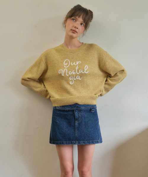OURNOSTALGIA(アワー ノスタルジア)の「Lover logo mix knit_Mustard(OC25-KN12)(ニット/セーター・レディース・Mustard・FREE)」の4枚目の写真