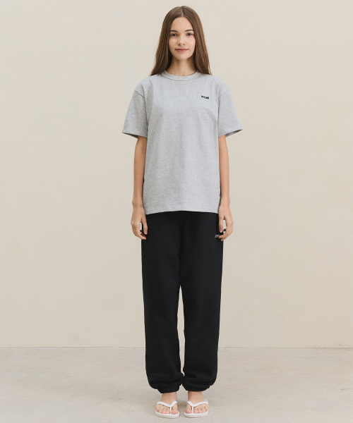 MTTIRE(マティレ)の「Basic Logo T-shirt / Gray(Tシャツ/カットソー・レディース・その他・LARGE/X-LARGE/SMALL/MEDIUM)」の4枚目の写真