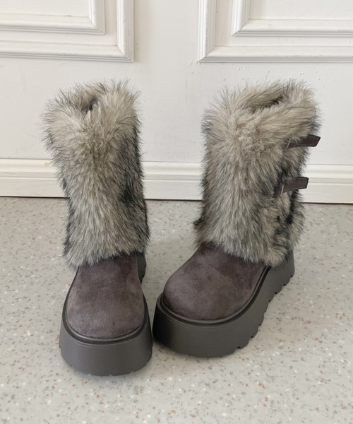 Shoes in Closet(シューズインクローゼット)の「厚底 プラットフォーム ダブルベルト ボリューム ボア ムートン ブーツ 849WB(ブーツ・レディース・アイボリー/グレー・L/LL/M/S)」の21枚目の写真