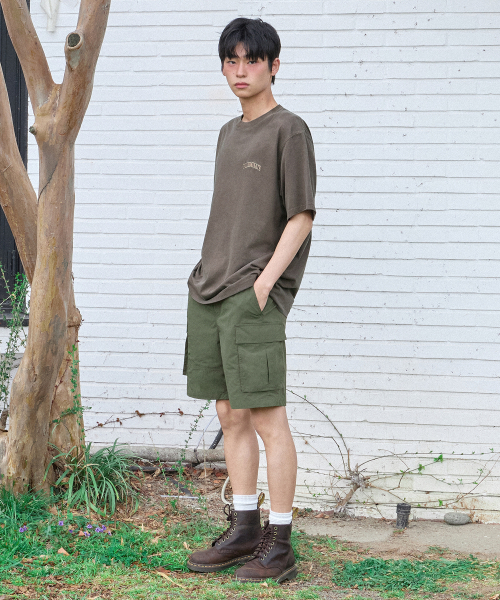 F.ILLUMINATE(フィルミネイト)の「FLM スモールロゴピグメントTシャツ-ブラウン(Tシャツ/カットソー・レディース・その他・SMALL/MEDIUM)」の4枚目の写真