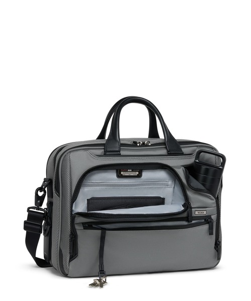 TUMI(トゥミ)の「TUMI ALPHA(アルファ) ミディアム・15インチ・エクスパンダブル・ブリーフケース(A4/PC15インチまで対応)(ビジネスバッグ・メンズ・シルバーグレー・FREE)」の10枚目の写真