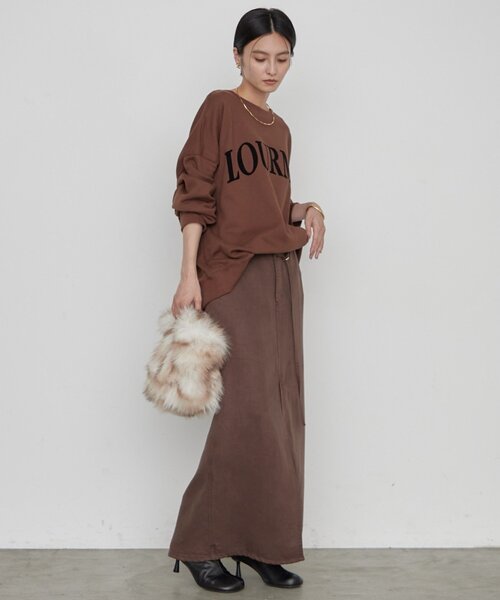 LOUNGEDRESS（ラウンジドレス）の「《WEB限定/再登場/累計販売数2.5万枚》2WAYロゴプルオーバー（スウェット・レディース・ブラウン/カーキ/グリーン・FREE）」の11枚目の写真