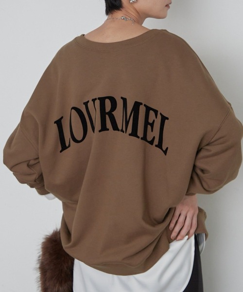 LOUNGEDRESS（ラウンジドレス）の「《WEB限定/再登場/累計販売数2.5万枚》2WAYロゴプルオーバー（スウェット・レディース・ブラウン/カーキ/グリーン・FREE）」の3枚目の写真