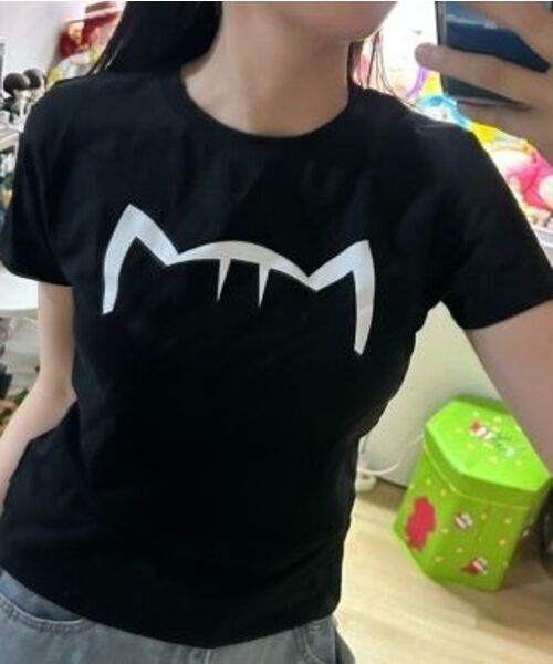 KIKIMIMI（キキミミ）の「クロップキティビッグロゴTシャツ(ブラック)（Tシャツ/カットソー・レディース・ブラック・FREE）」の4枚目の写真
