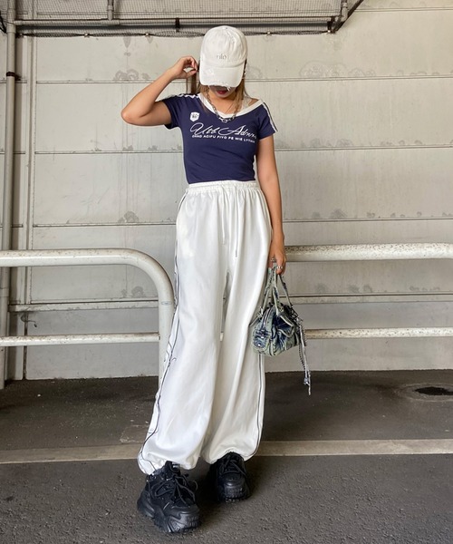 non-hedge(ノンヘッジ)の「サイドロゴ刺繍スウェットワイドパンツ(スウェットパンツ・レディース・グレー/ブラック/オフホワイト・FREE)」の8枚目の写真
