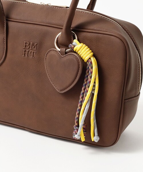 BEAMS HEART(ビームスハート)の「チャーム付 ビッグ ボストンバッグ(ボストンバッグ・レディース・ブラック/ブラウン・ONE SIZE)」の9枚目の写真