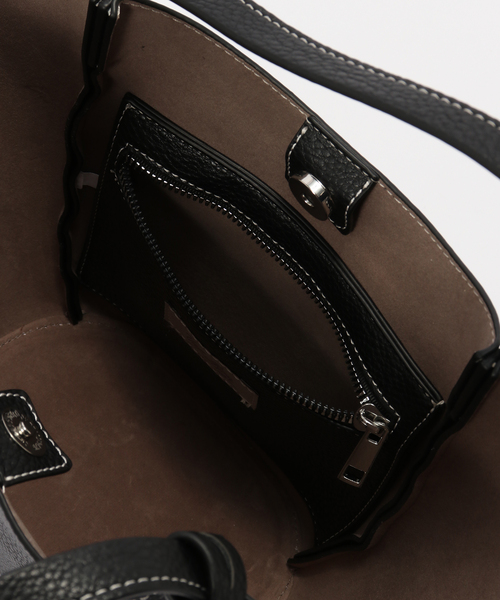cache cache(カシュ カシュ)の「cache cache / カシュカシュ basket mini tote(トートバッグ・レディース・ブラック/ベージュ系その他/ウッド・FREE)」の11枚目の写真