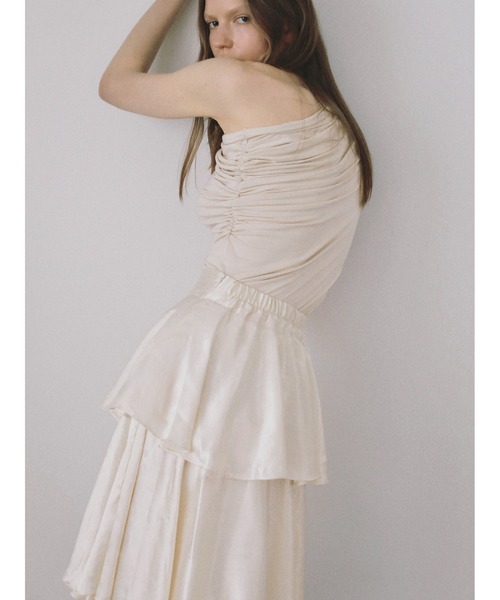 celon（セロン）の「satin frilly tiered long skirt（スカート・レディース・アイボリー/ブラック・FREE）」の9枚目の写真