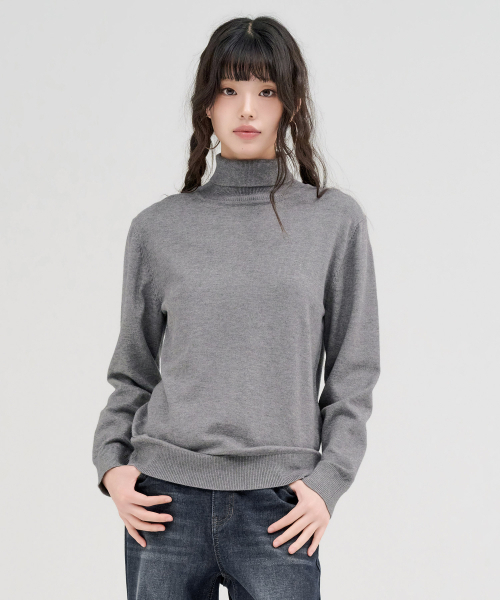 CHASECULT(チェイスカルト)の「ユニセックス エッセンシャル タートルネックセーター-FFZU5202D0L(ニット/セーター・レディース・チャコールグレー・90/95/100/105/110)」の4枚目の写真
