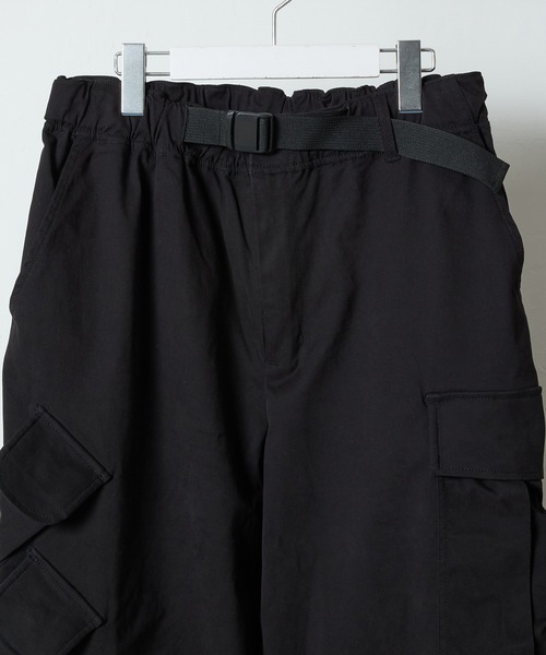 NUMBER (N)INE(ナンバーナイン)の「HAND PAINTED MULTI POCKET CARGO PANTS / ハンドペイント マルチ ポケット バックル ベルト ウエストゴム カーゴパンツ(カーゴパンツ・メンズ・ブラック/オリーブ・2/3/4)」の4枚目の写真
