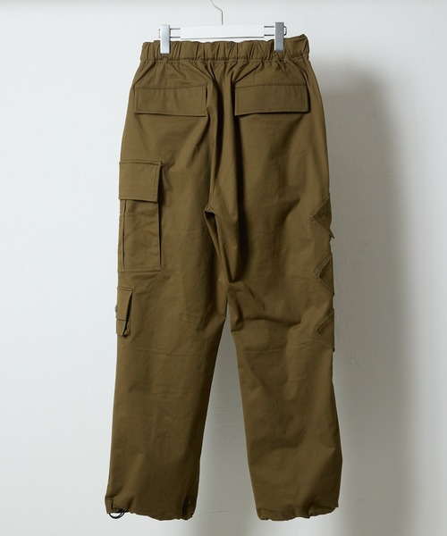NUMBER (N)INE(ナンバーナイン)の「HAND PAINTED MULTI POCKET CARGO PANTS / ハンドペイント マルチ ポケット バックル ベルト ウエストゴム カーゴパンツ(カーゴパンツ・メンズ・ブラック/オリーブ・2/3/4)」の17枚目の写真