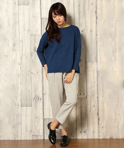 LBC（エルビーシー）の「カットデニム長袖プルオーバー                （Tシャツ/カットソー・レディース・ネイビー/ブルー・MEDIUM/LARGE）」の12枚目の写真