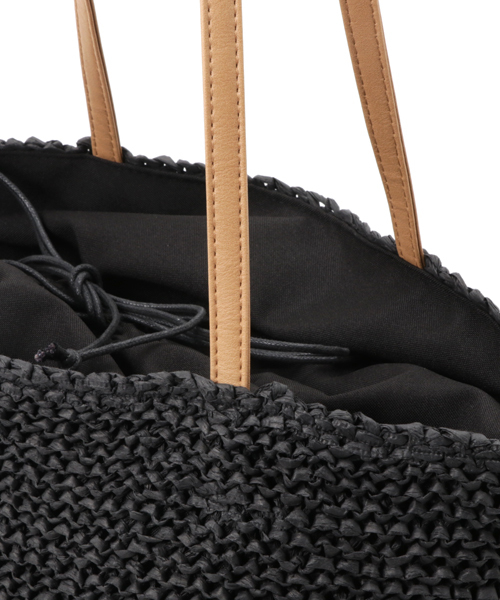 NATURAL BEAUTY BASIC（ナチュラルビューティーベーシック）の「【JJ 5月号掲載】ガーター編みペーパートートバッグ（トートバッグ・レディース・ブラック/ベージュ・ﾌﾘ-）」の4枚目の写真